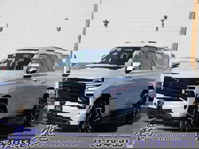 New 2025 Chevrolet Suburban RST w/ Comfort Package