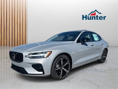 New 2024 Volvo S60 B5 Core w/ Climate Package