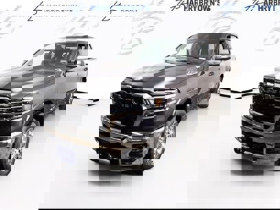 New 2025 RAM 1500 4x4 Crew Cab