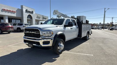 New 2024 RAM 5500 Tradesman w/ Chrome Appearance Group