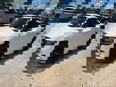 Used 2017 Dodge Charger SXT w/ Rallye Group