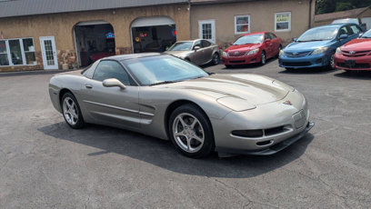 Used 2001 Chevrolet Corvette Coupe w/ Preferred Equipment Group1
