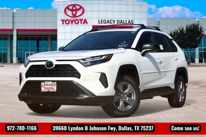 New 2025 Toyota RAV4 LE