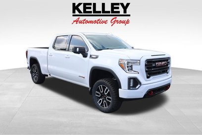 Used 2021 GMC Sierra 1500 AT4 w/ Technology Package