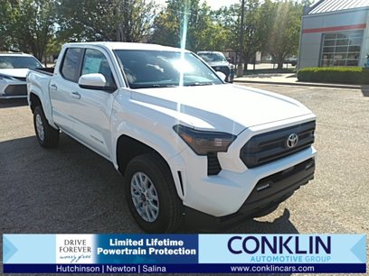 New 2025 Toyota Tacoma SR5