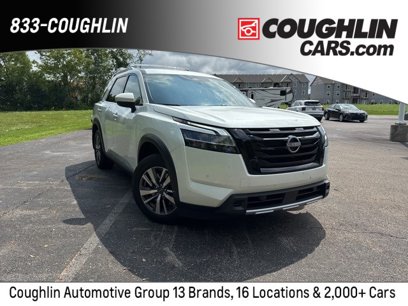 Certified 2023 Nissan Pathfinder SL w/ Black Appearance Package