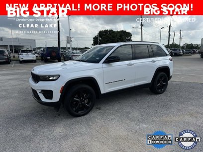 Used 2023 Jeep Grand Cherokee Altitude