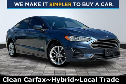 Used 2019 Ford Fusion SE