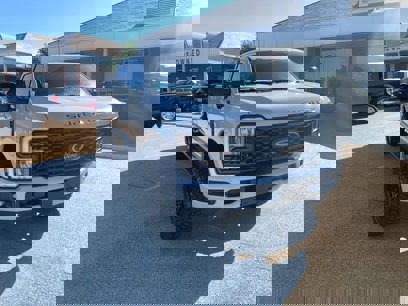 New 2025 Ford F250 Lariat w/ Lariat Ultimate Package