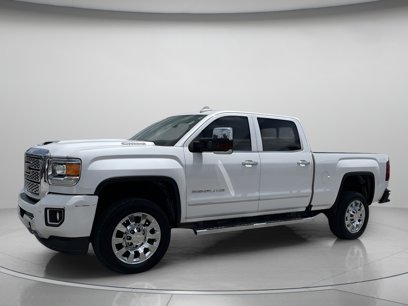 Used 2019 GMC Sierra 2500 Denali w/ Duramax Plus Package