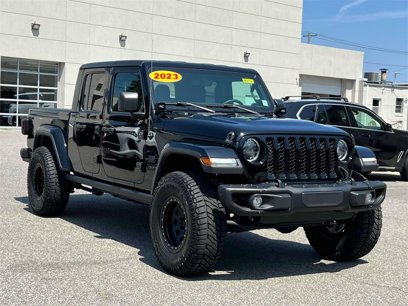 Used 2023 Jeep Gladiator Sport