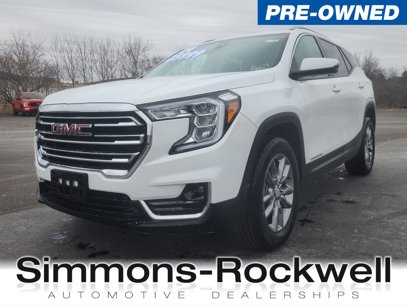 Used 2024 GMC Terrain SLT