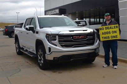 New 2025 GMC Sierra 1500 SLT w/ SLT Premium Plus Package