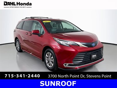 Used 2022 Toyota Sienna XLE