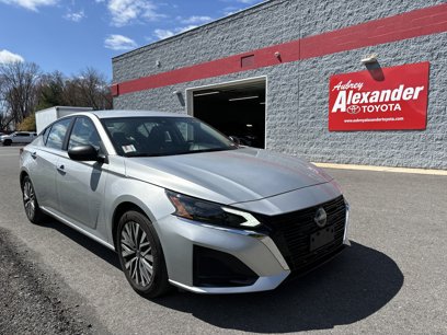 Used 2024 Nissan Altima 2.5 SV