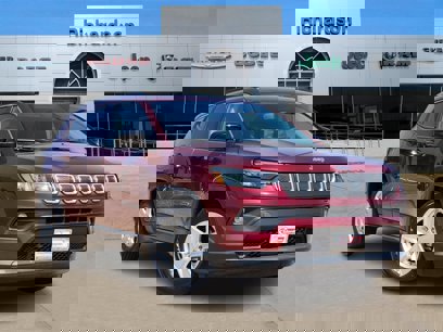 Used 2022 Jeep Compass Latitude w/ Sun and Sound Group