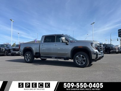 New 2025 GMC Sierra 2500 SLT w/ SLT Premium Package