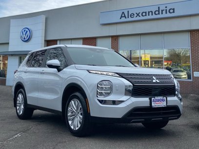 Used 2022 Mitsubishi Outlander ES