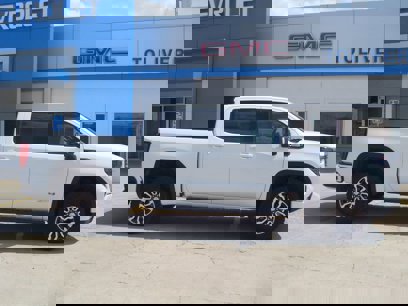 Used 2022 GMC Sierra 1500 AT4 w/ AT4 Preferred Package