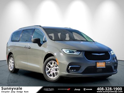 Used 2022 Chrysler Pacifica Touring-L