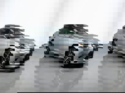 Certified 2024 Lexus ES 300h w/ Premium Package