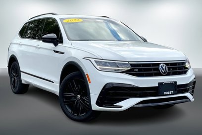Used 2022 Volkswagen Tiguan SE R-Line