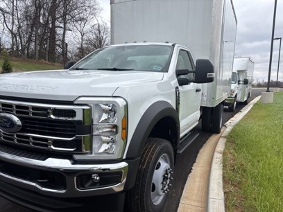 New 2024 Ford F550 4x4 Regular Cab Super Duty w/ XL Chrome Package