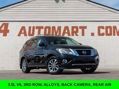 Used 2016 Nissan Pathfinder SV w/ Trailer Tow Package