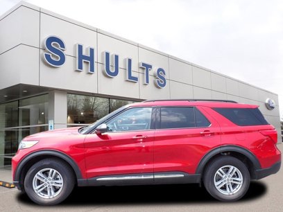 Certified 2023 Ford Explorer XLT w/ Equipment Group 202A