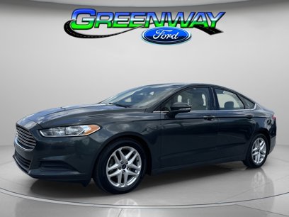 Used 2016 Ford Fusion SE