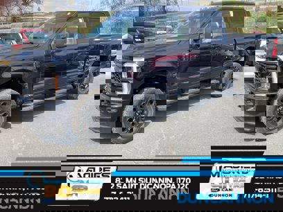New 2025 Ford F250 XLT w/ Black Appearance Package