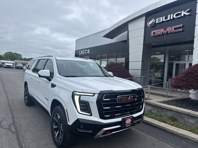 Used 2025 GMC Yukon XL AT4 w/ AT4 Premium Package