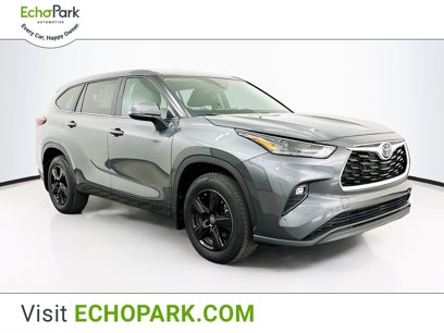 Used 2024 Toyota Highlander LE