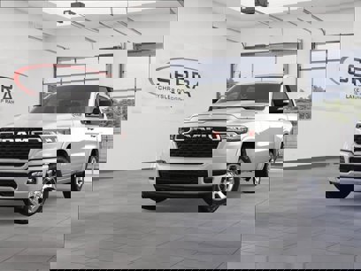 New 2025 RAM 1500 4x4 Crew Cab