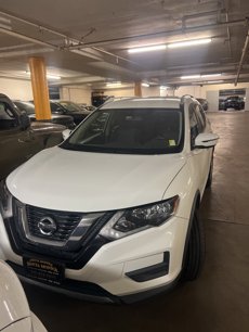 Used 2017 Nissan Rogue SV