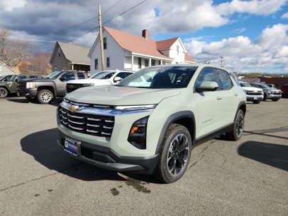 New 2025 Chevrolet Equinox LT w/ Safety and Technology Package