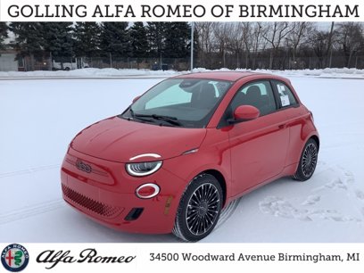 New 2024 FIAT 500 e (RED)