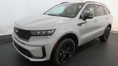 Used 2023 Kia Sorento SX