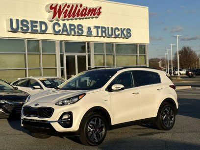 Used 2022 Kia Sportage EX w/ EX Technology Package
