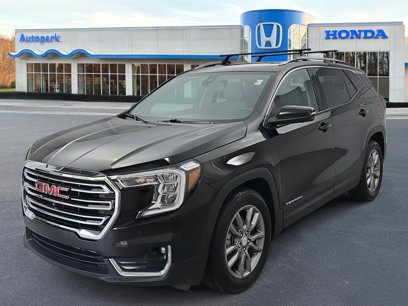 Used 2022 GMC Terrain SLT w/ Infotainment Package II
