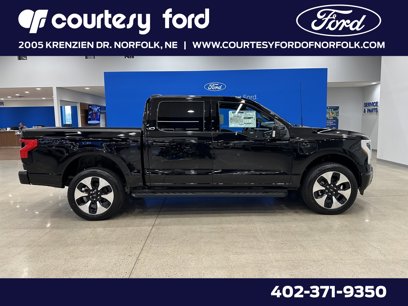 New 2023 Ford F150 Lightning Lariat