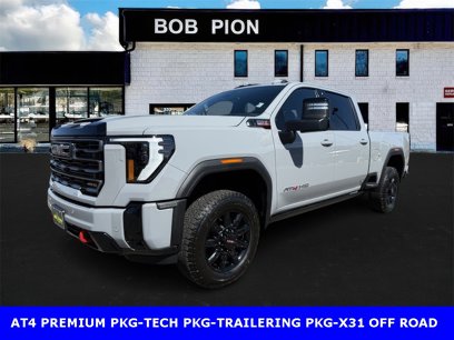Used 2025 GMC Sierra 2500 AT4 w/ AT4 Premium Plus Package