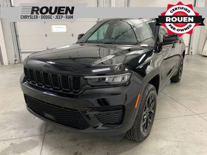 Used 2024 Jeep Grand Cherokee Altitude