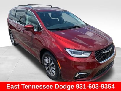 Used 2021 Chrysler Pacifica Touring-L w/ Premium & Safety Sphere Group