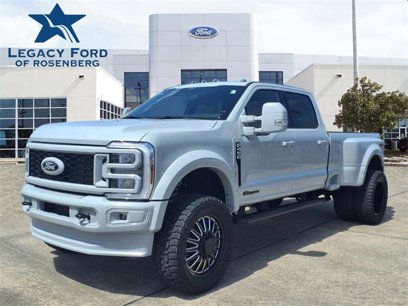 Used 2025 Ford F450 Lariat