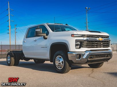 New 2025 Chevrolet Silverado 3500 LT w/ Convenience Package