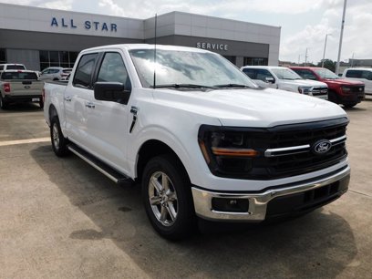 New 2025 Ford F150 XLT w/ Equipment Group 301A Standard