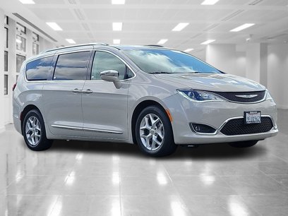 Used 2020 Chrysler Pacifica Limited
