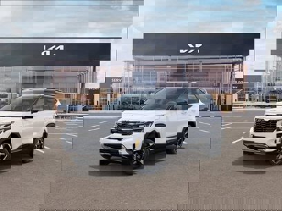 New 2025 Kia Seltos S