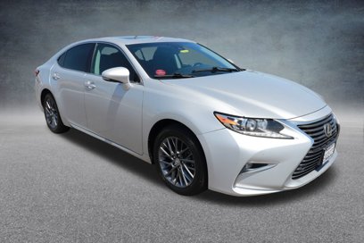 Used 2018 Lexus ES 350